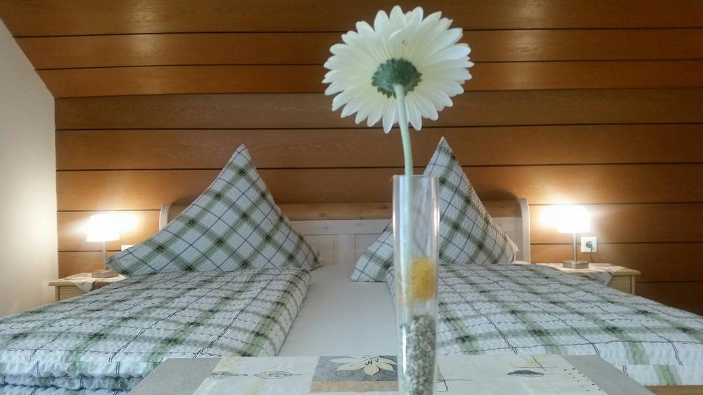 Hotel-Pension Haus Hubertus Weigendorf Phòng bức ảnh